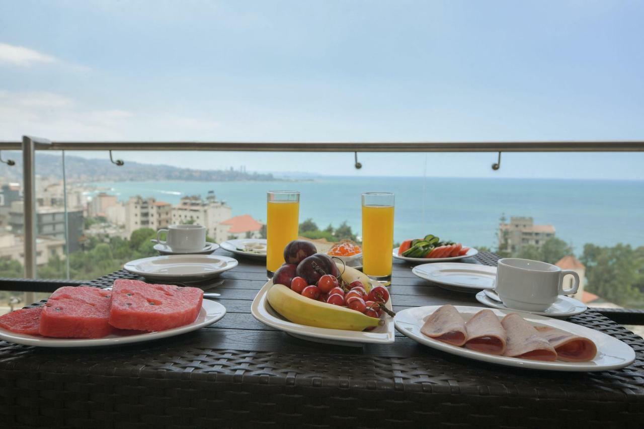 Hollywood Inn Boutique Hotel Джуния Екстериор снимка