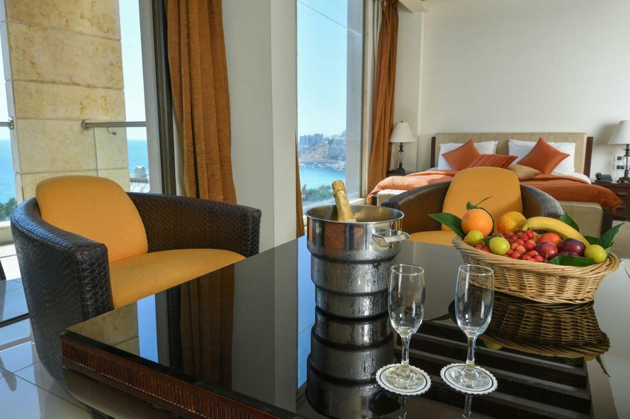 Hollywood Inn Boutique Hotel Джуния Екстериор снимка