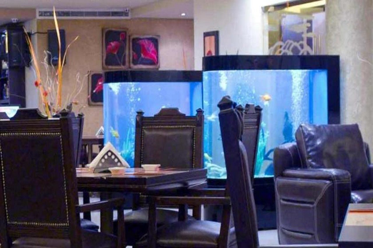 Hollywood Inn Boutique Hotel Джуния Екстериор снимка