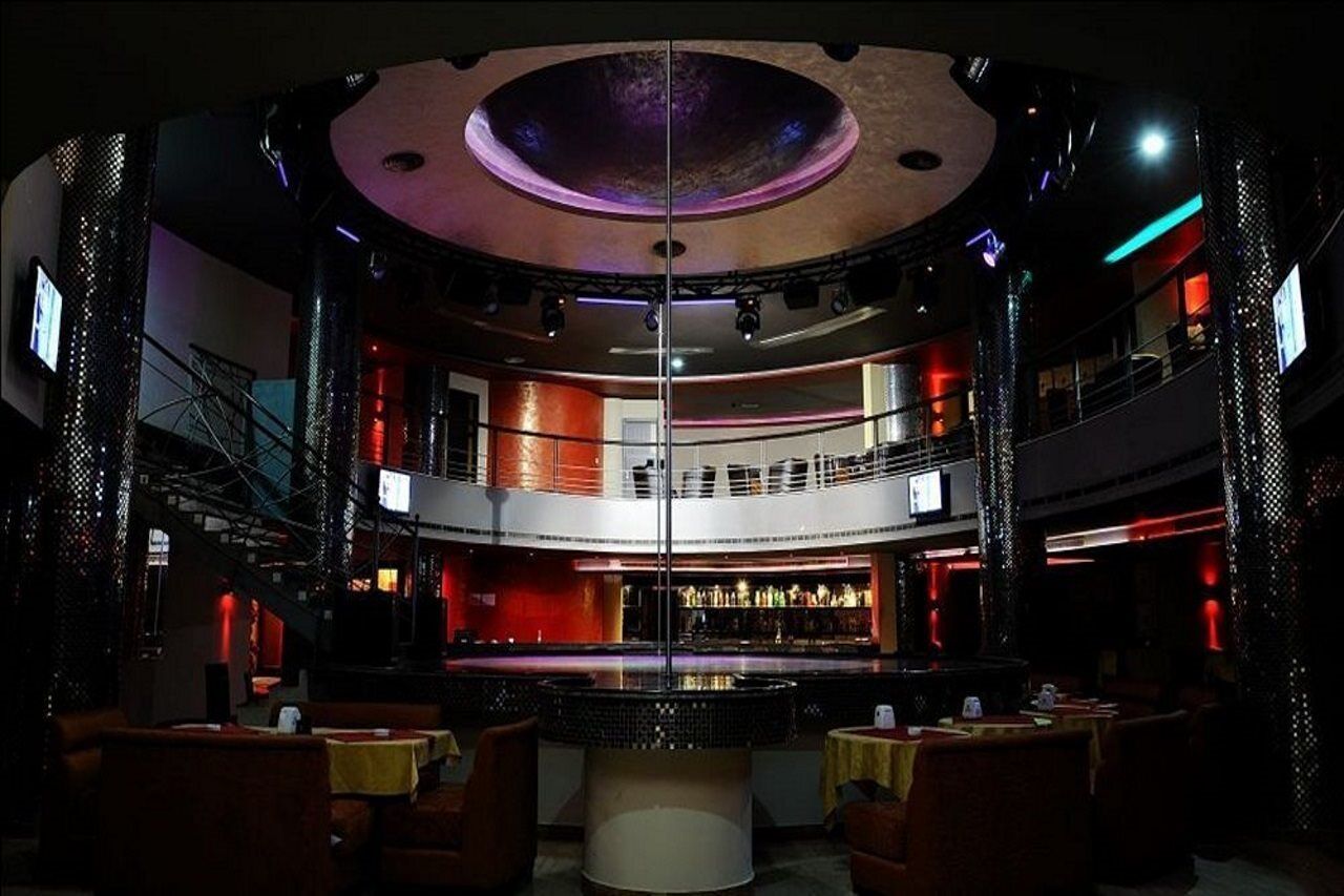 Hollywood Inn Boutique Hotel Джуния Екстериор снимка