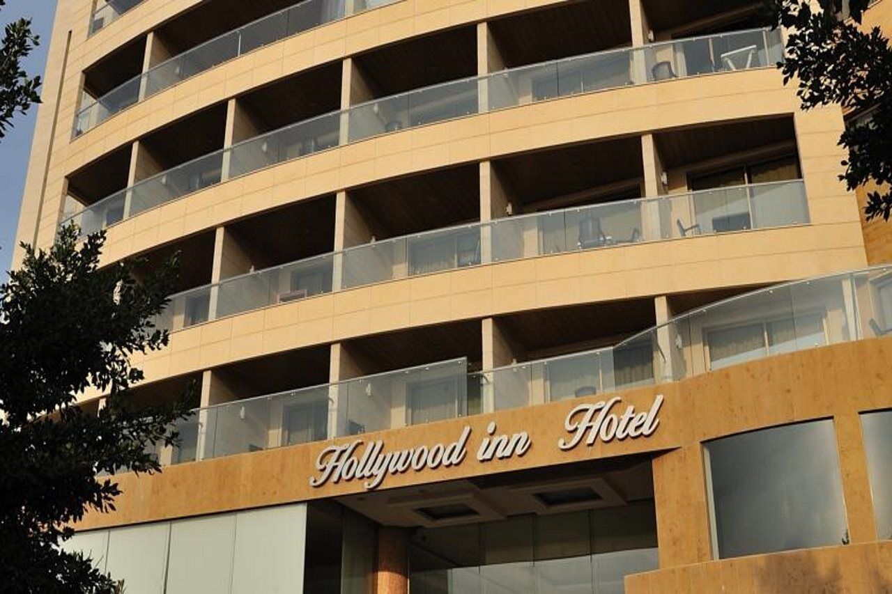 Hollywood Inn Boutique Hotel Джуния Екстериор снимка