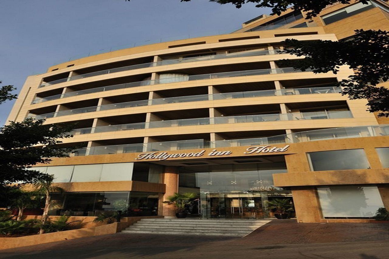 Hollywood Inn Boutique Hotel Джуния Екстериор снимка